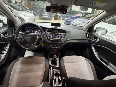 Hyundai i20 1.1 CRDi 12V 5 porte Style (7)