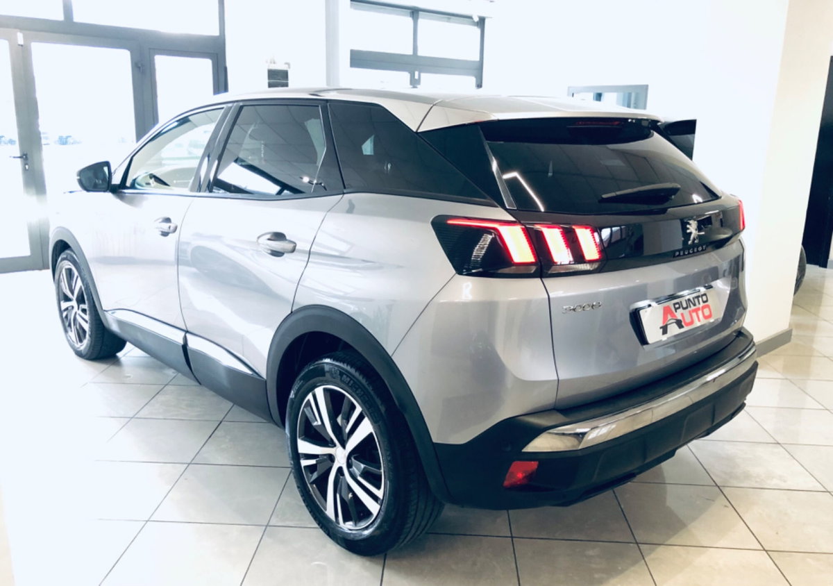 Peugeot 3008 BlueHDi 130 S&S EAT8 Allure Pack (16)
