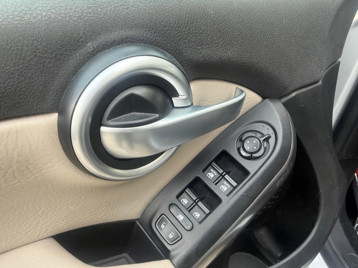 Fiat 500X 1.6 MultiJet 120 CV Lounge (13)