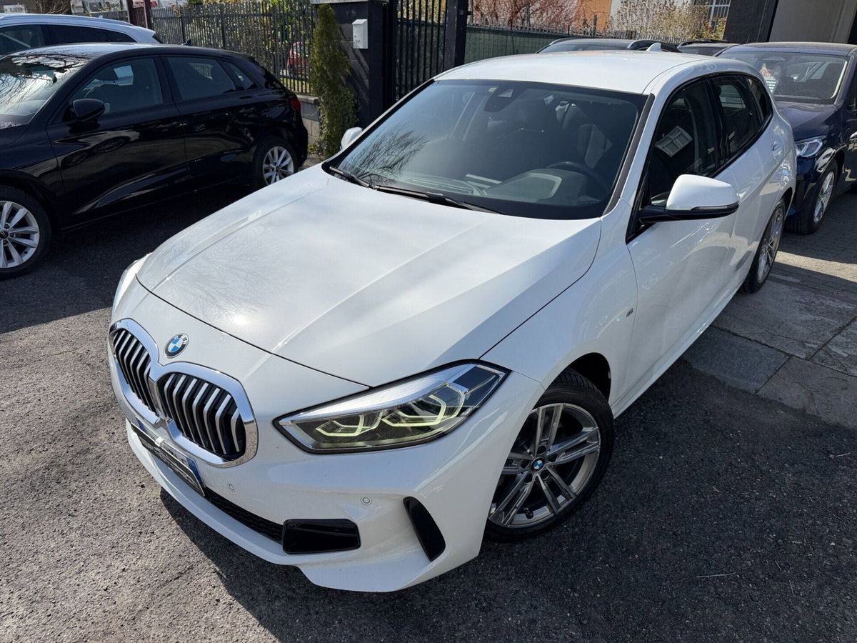 BMW Serie 1 116d 2.0 116CV cat 5 porte Attiva DPF (3)