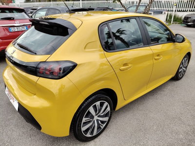 Peugeot 208 PureTech 75 Stop&Start 5 porte Allure (4)