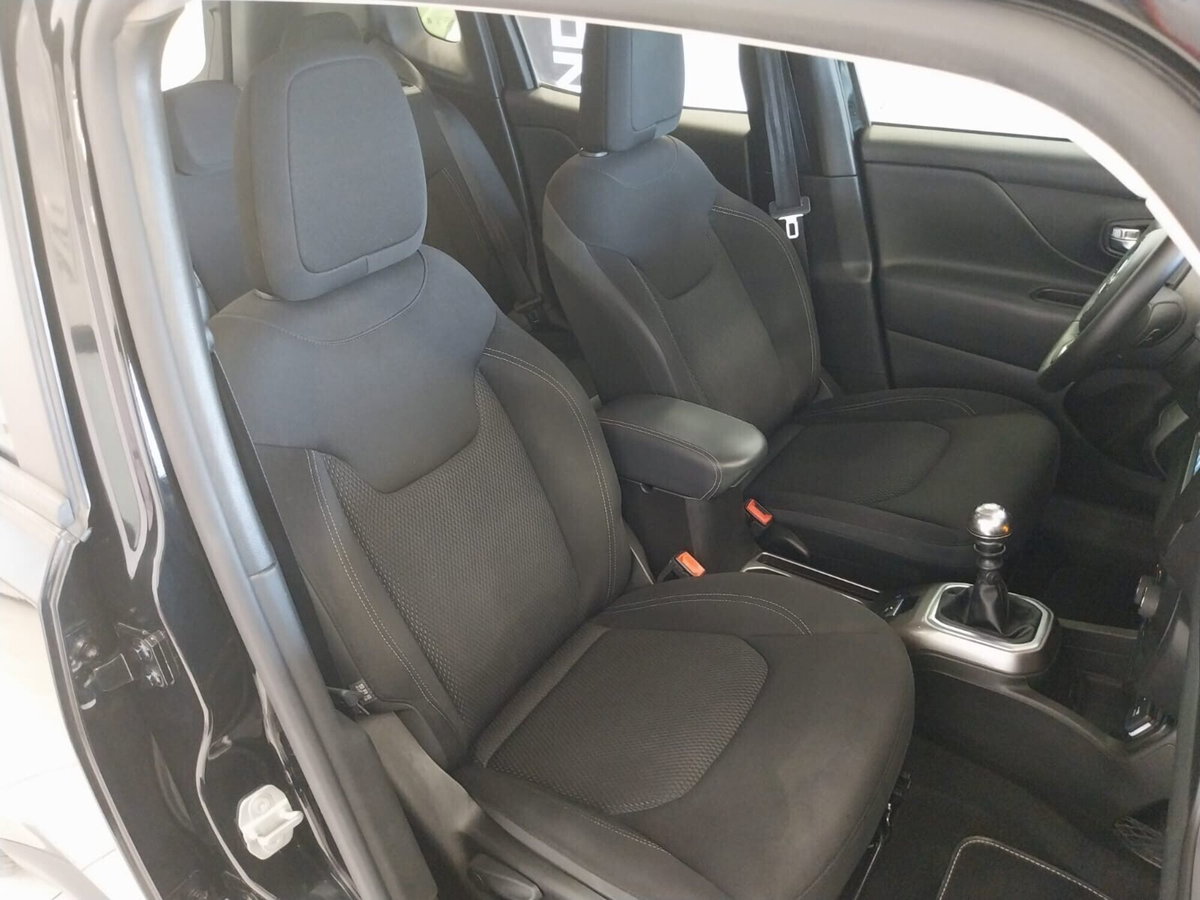 Jeep Renegade 1.6 Mjt 130 CV Limited (12)