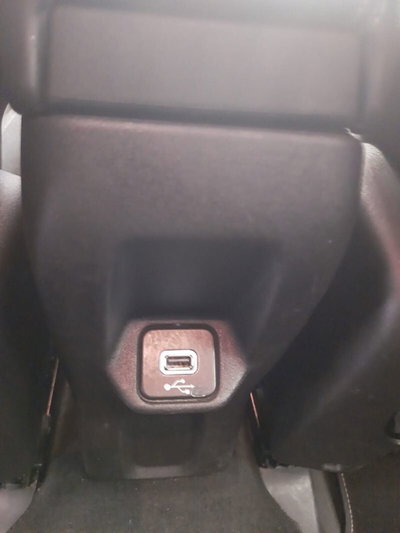 Jeep Renegade 1.6 Mjt 130 CV Limited (15)