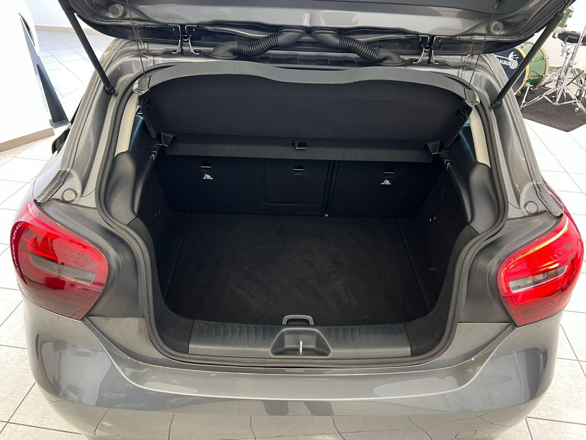 Mercedes-Benz Classe A 180 d Automatic Premium (12)