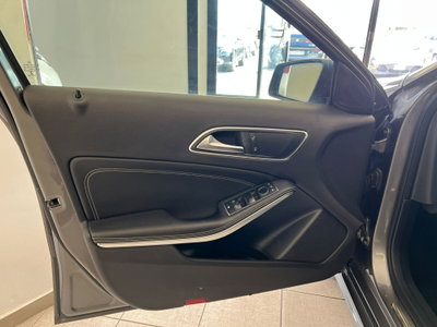 Mercedes-Benz Classe A 180 d Automatic Premium (13)