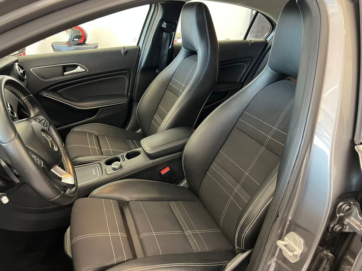 Mercedes-Benz Classe A 180 d Automatic Premium (20)