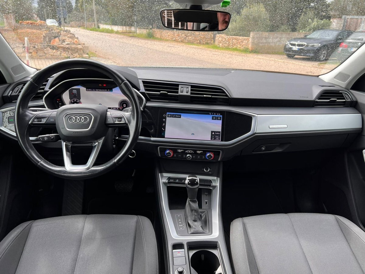 Audi Q3 40 TDI quattro S tronic Business Advanced (10)