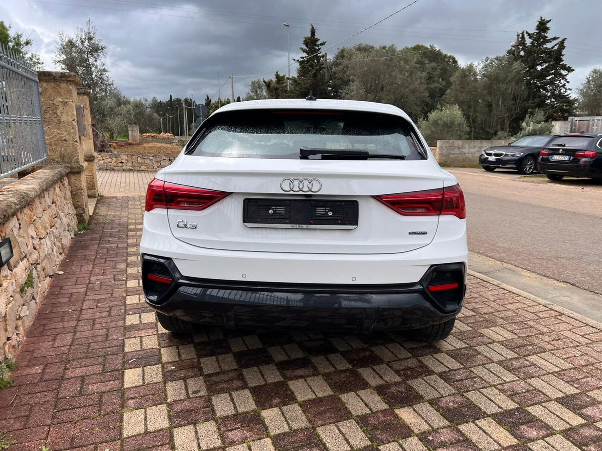 Audi Q3 40 TDI quattro S tronic Business Advanced (5)