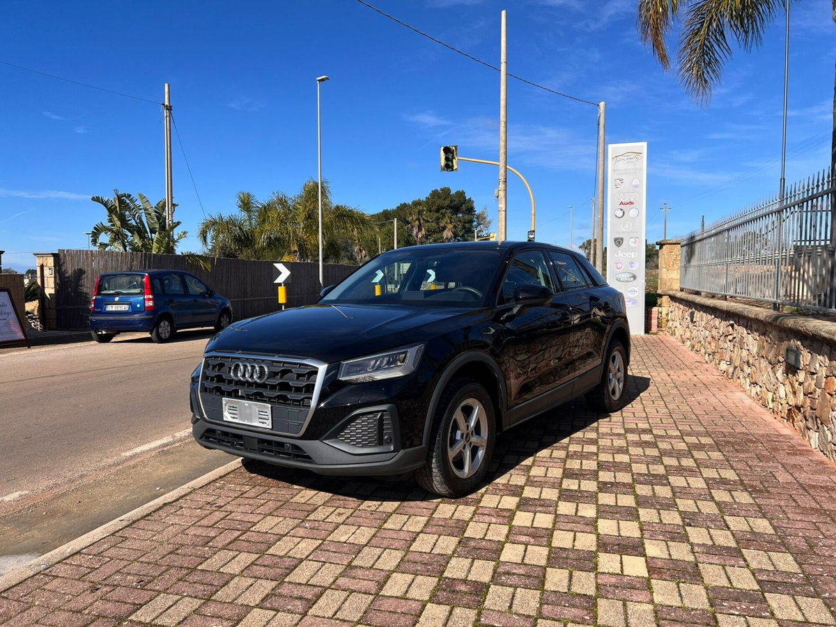 Audi Q2 Q2 30 TFSI Business (2)