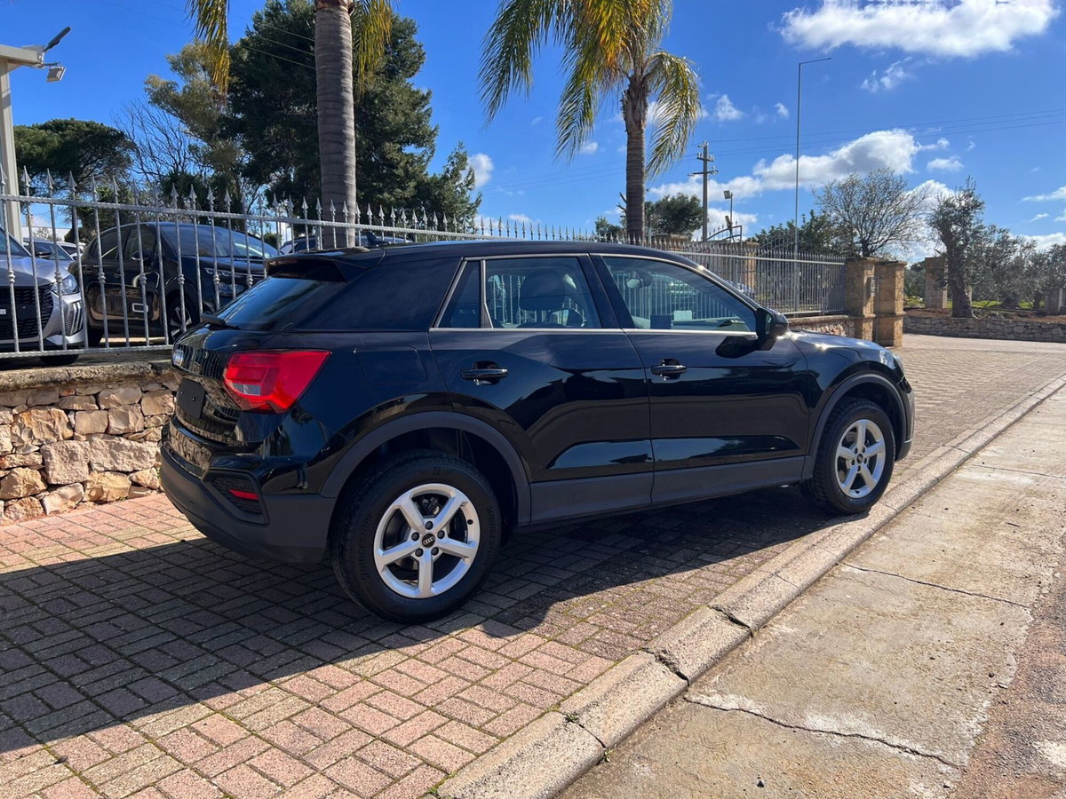 Audi Q2 Q2 30 TFSI Business (4)
