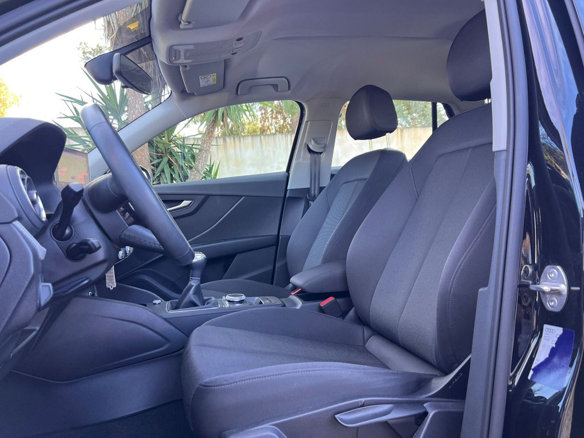 Audi Q2 Q2 30 TFSI Business (6)