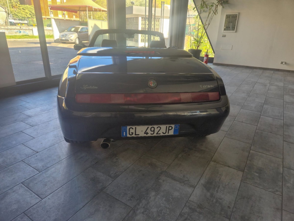 Alfa Romeo Gtv 2.0i 16V Twin Spark cat L (6)