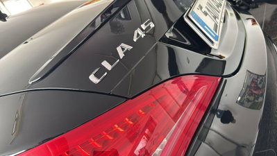 Mercedes-Benz CLA 45 AMG 4Matic (17)