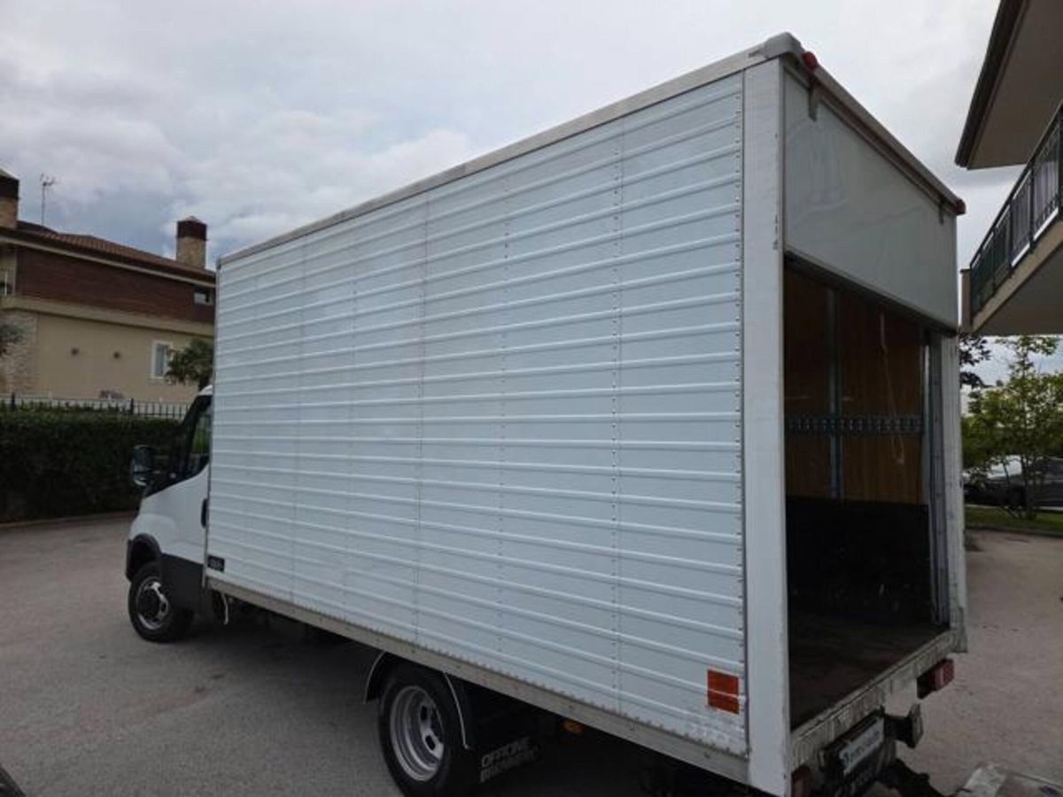Iveco Daily Telaio 35C14 BTor 2.3 HPT PLM-RG Cabinato (11)