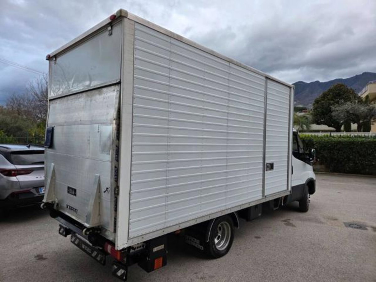 Iveco Daily Telaio 35C14 BTor 2.3 HPT PLM-RG Cabinato (12)