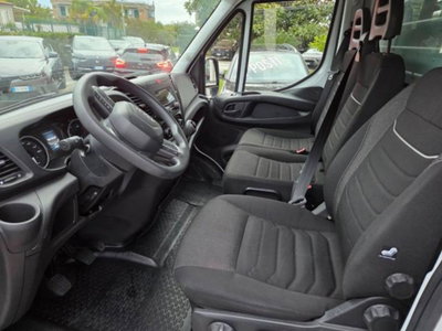 Iveco Daily Telaio 35C14 BTor 2.3 HPT PLM-RG Cabinato (7)