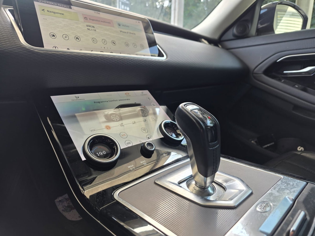 Land Rover Range Rover Evoque 2.0D I4 180CV AWD Business Edition (16)