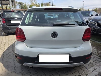 Volkswagen Polo Cross 1.4 TDI DSG BlueMotion Technology (5)