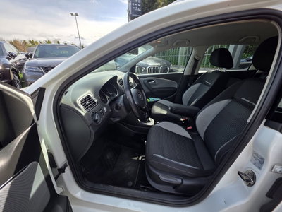 Volkswagen Polo Cross 1.4 TDI DSG BlueMotion Technology (9)