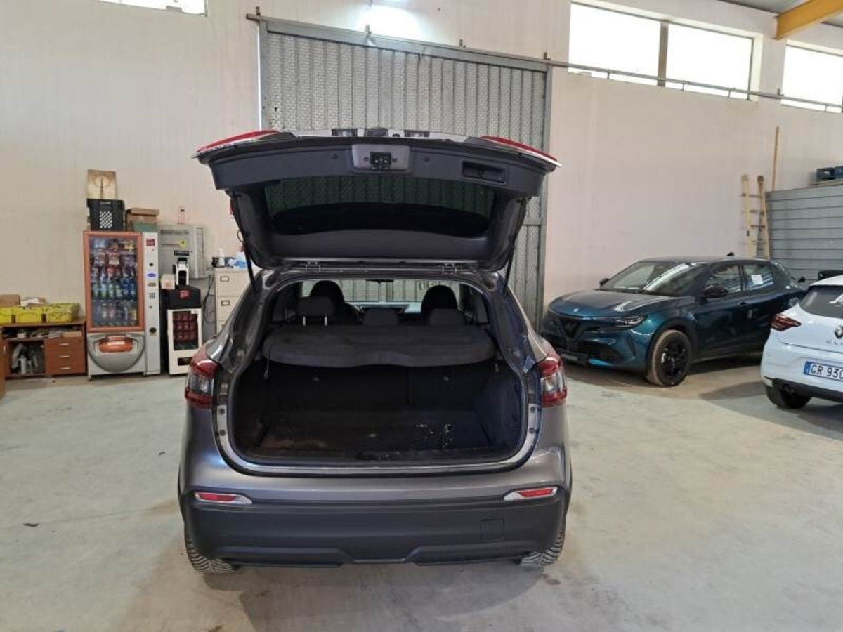Nissan Qashqai 1.5 dCi 115 CV DCT Business (6)