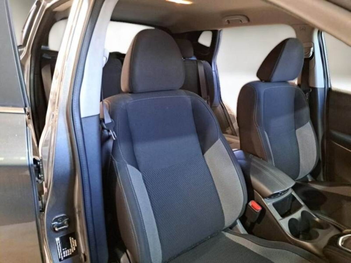 Nissan Qashqai 1.5 dCi 115 CV DCT Business (8)