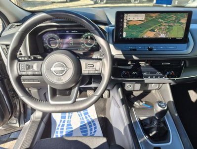 Nissan Qashqai 1.3 mhev N-Connecta 2wd 140cv (6)