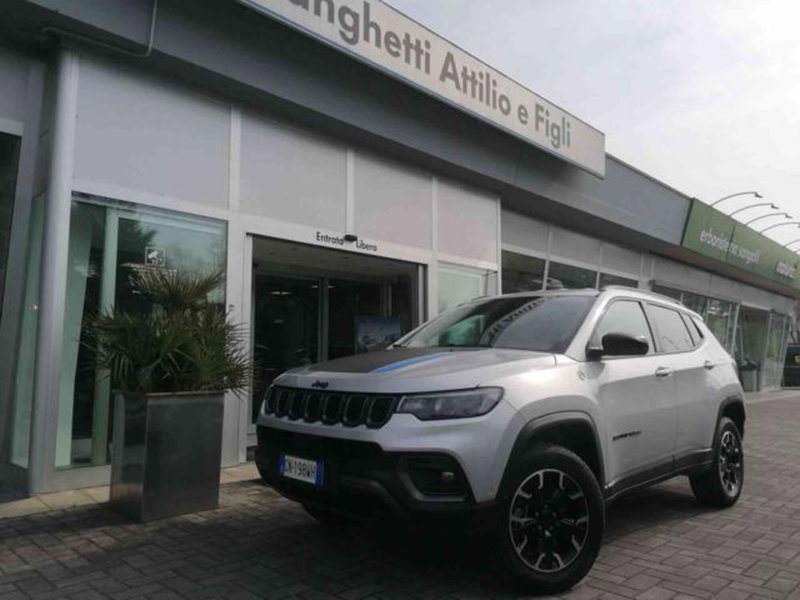 Jeep Compass 1.3 T4 240CV PHEV AT6 4xe Trailhawk
