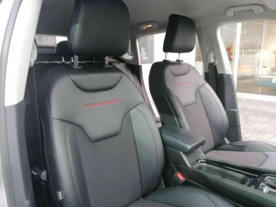 Jeep Compass 1.3 T4 240CV PHEV AT6 4xe Trailhawk (20)
