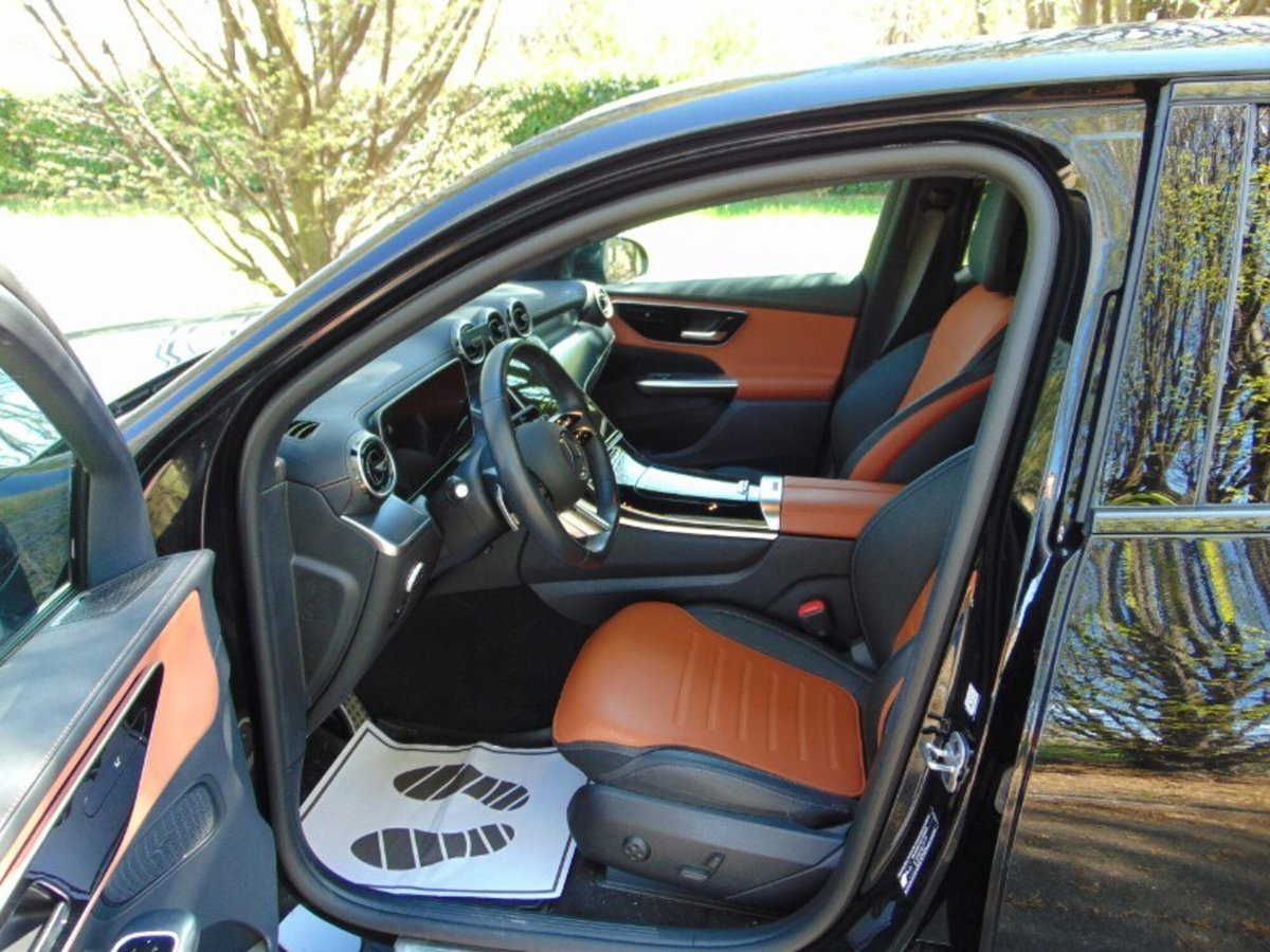 Mercedes-Benz GLC 220 d 4Matic Mild Hybrid AMG Advanced Plus (10)