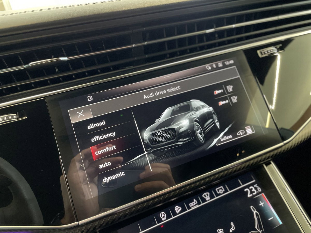 Audi RS Q8 Q8 4.0 mhev quattro tiptronic (16)