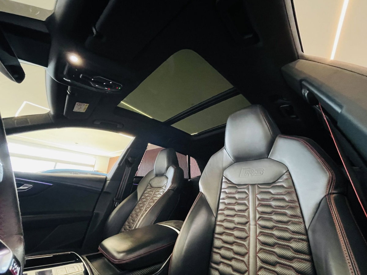 Audi RS Q8 Q8 4.0 mhev quattro tiptronic (18)