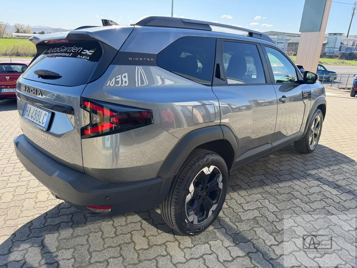 Dacia Bigster 1.2 mild hybrid-G Extreme 140cv (5)