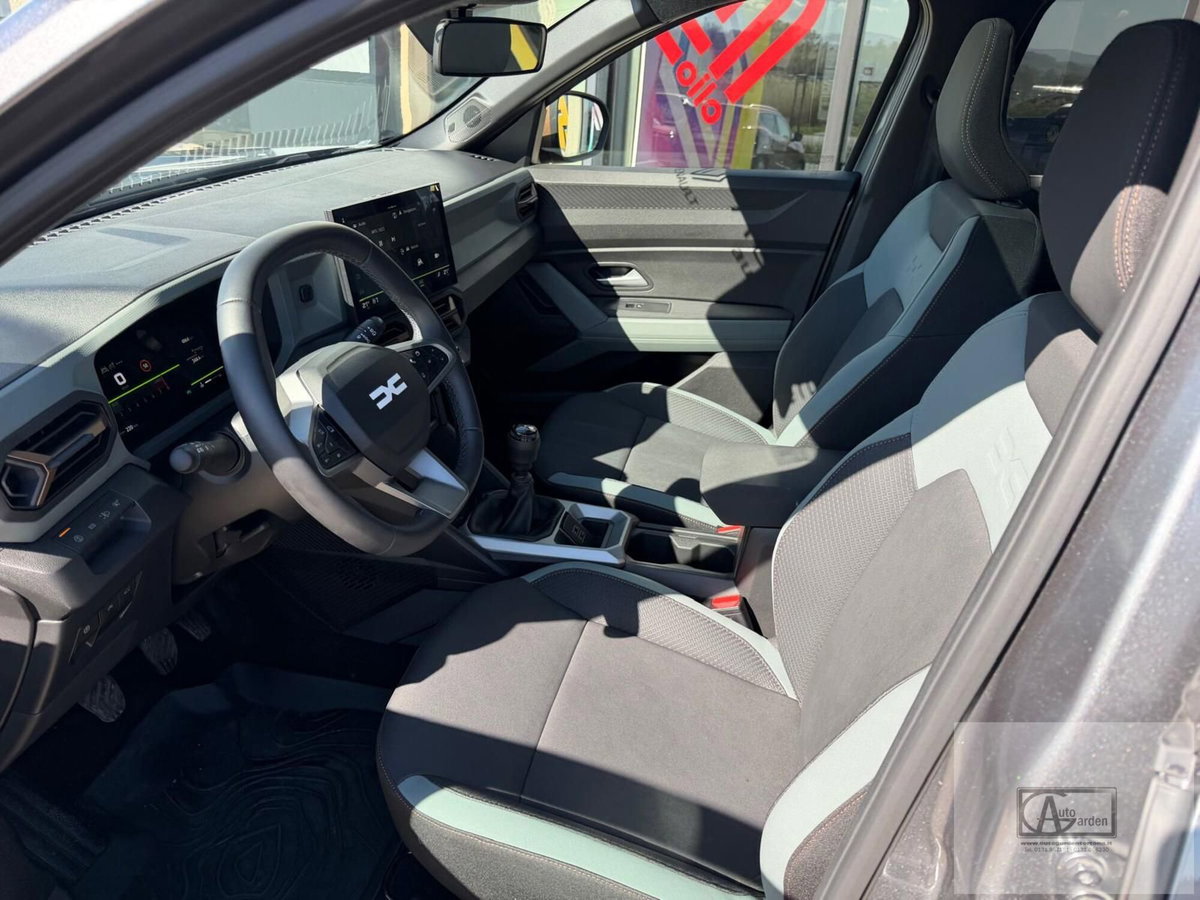 Dacia Bigster 1.2 mild hybrid-G Extreme 140cv (7)
