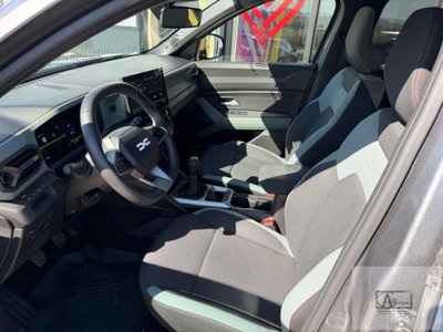 Dacia Bigster 1.2 mild hybrid-G Extreme 140cv (7)