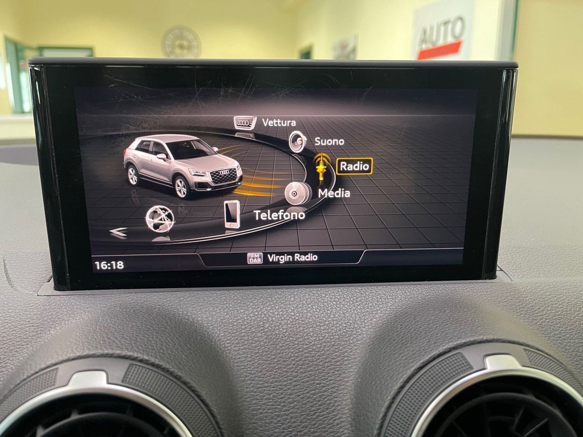 Audi Q2 Q2 35 TFSI S tronic Business (20)