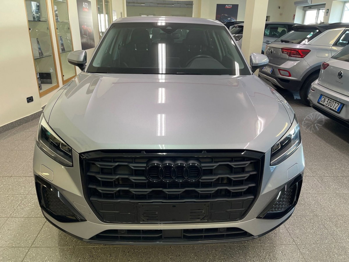 Audi Q2 Q2 35 TFSI S tronic Business (3)