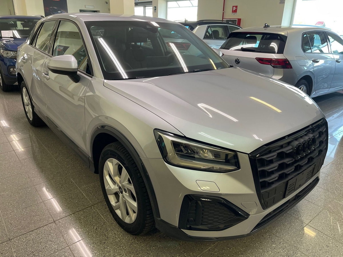 Audi Q2 Q2 35 TFSI S tronic Business (4)