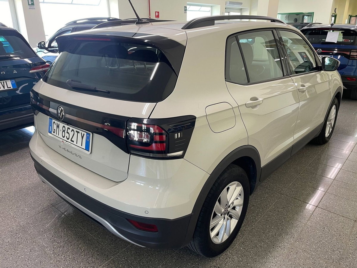 Volkswagen T-Cross 1.0 TSI Style BMT (5)
