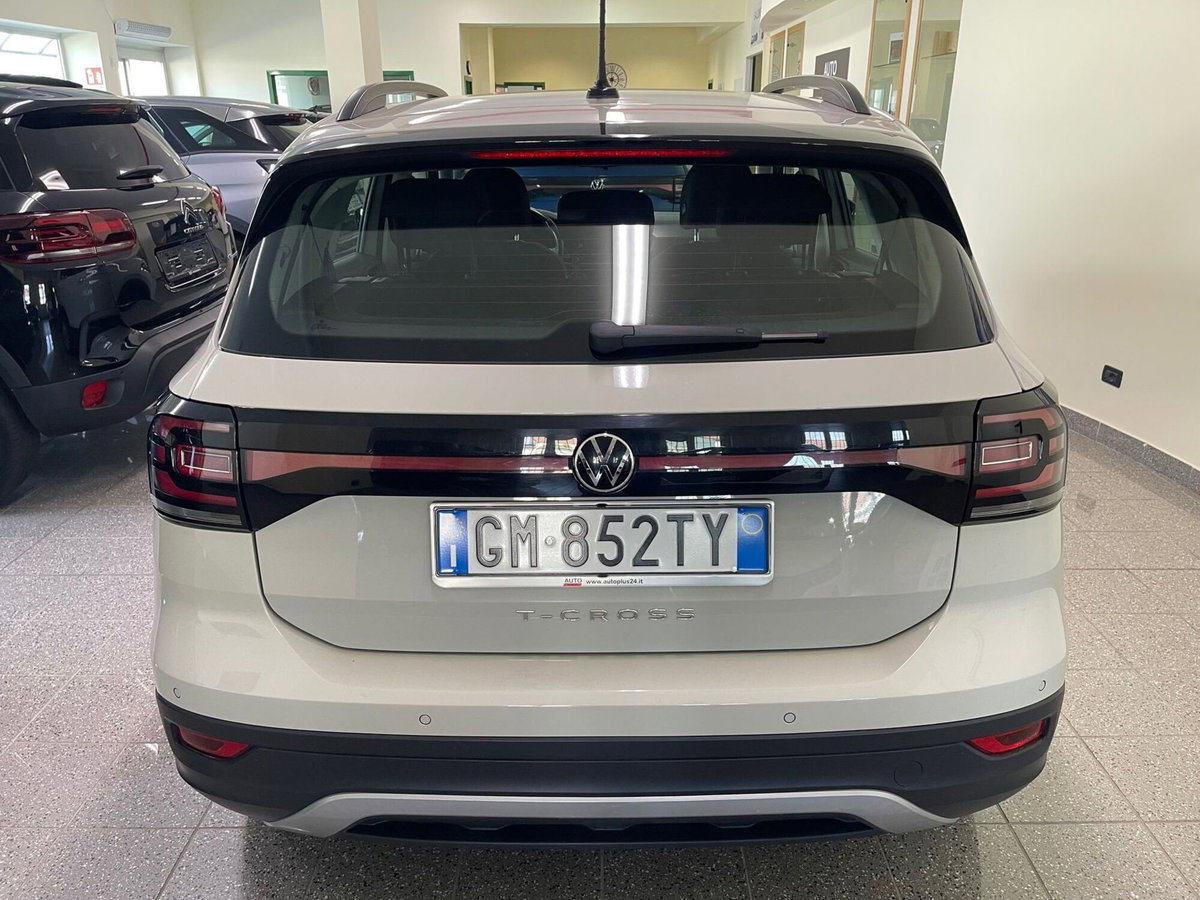 Volkswagen T-Cross 1.0 TSI Style BMT (6)