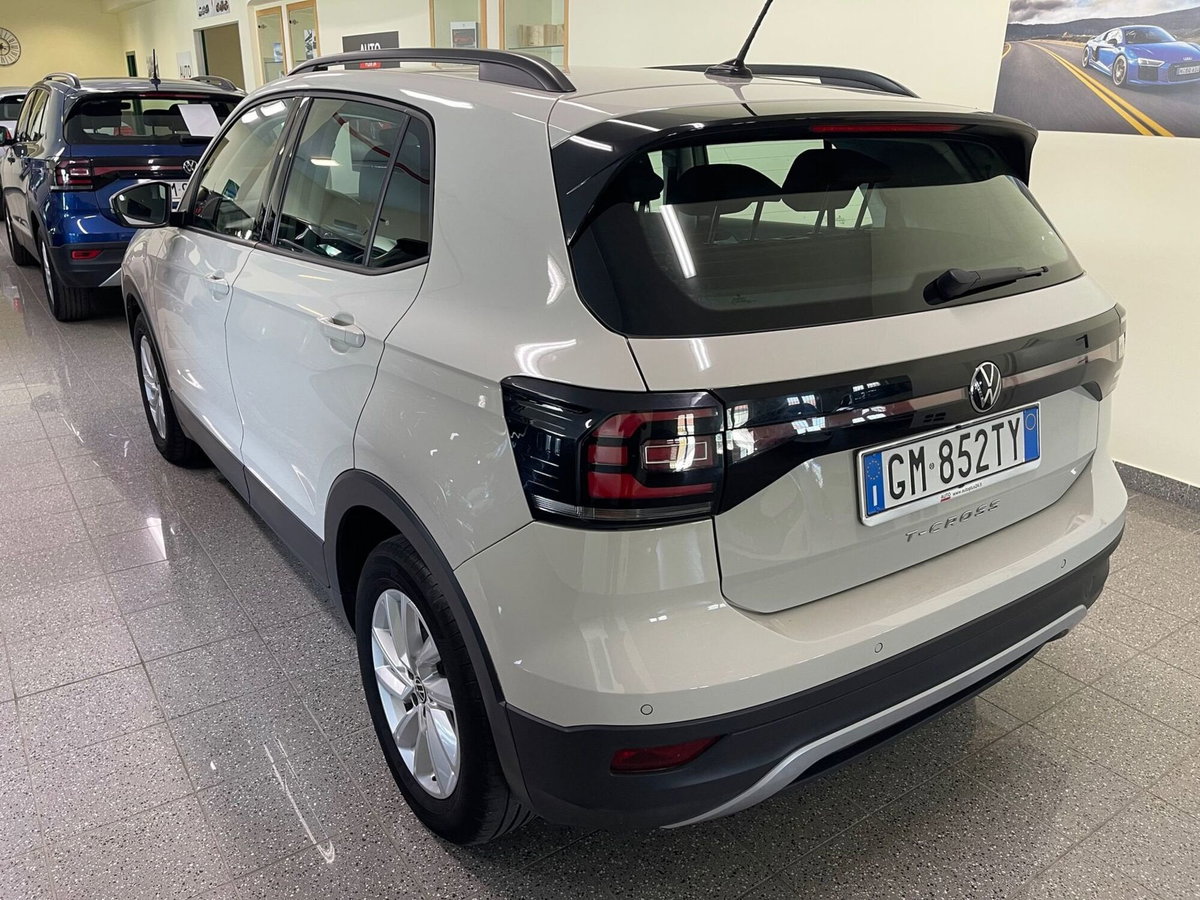 Volkswagen T-Cross 1.0 TSI Style BMT (7)