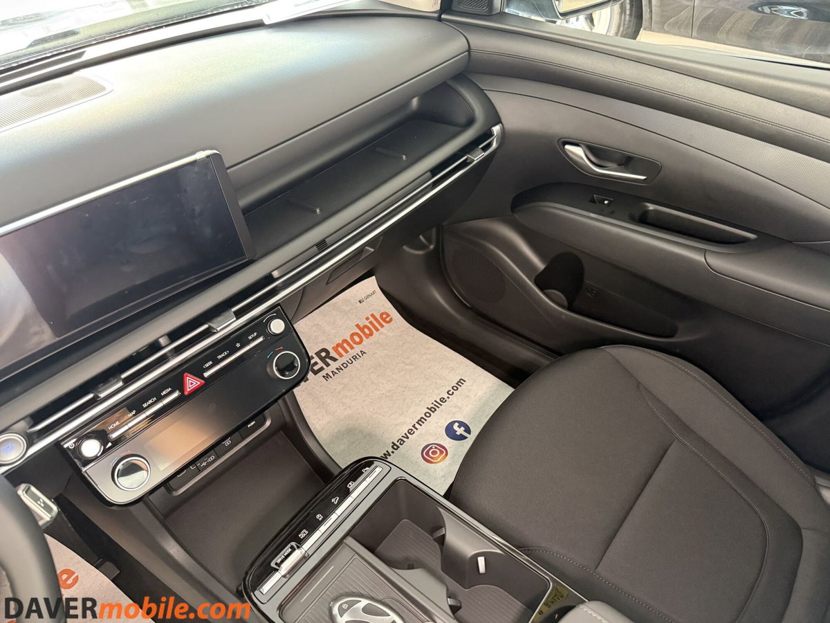 Hyundai Tucson 1.6 crdi 48V Business 2wd dct (10)