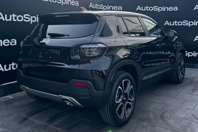 Jeep Avenger 1.2 turbo e-hybrid mhev Summit fwd 110cv edct6 (4)