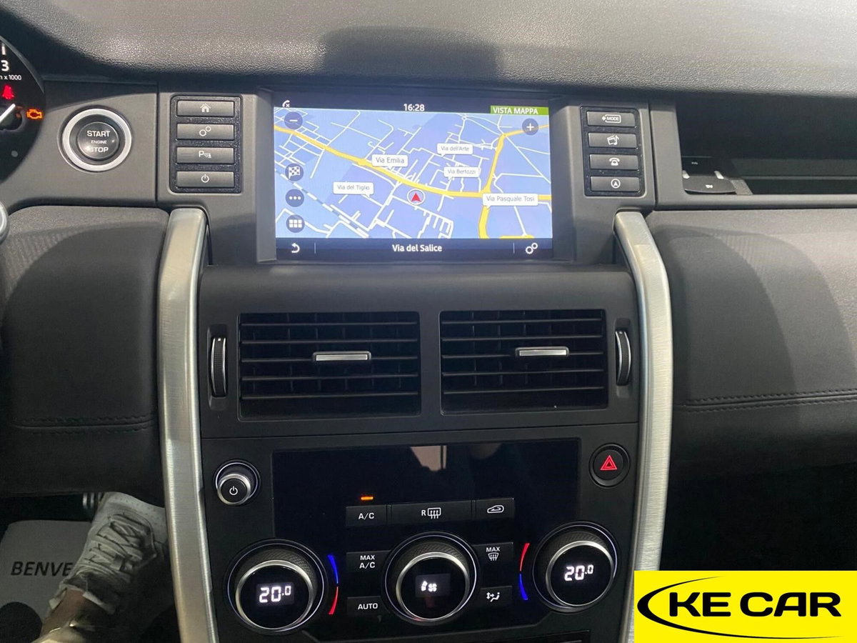 Land Rover Discovery Sport 2.0 TD4 150 CV SE (12)
