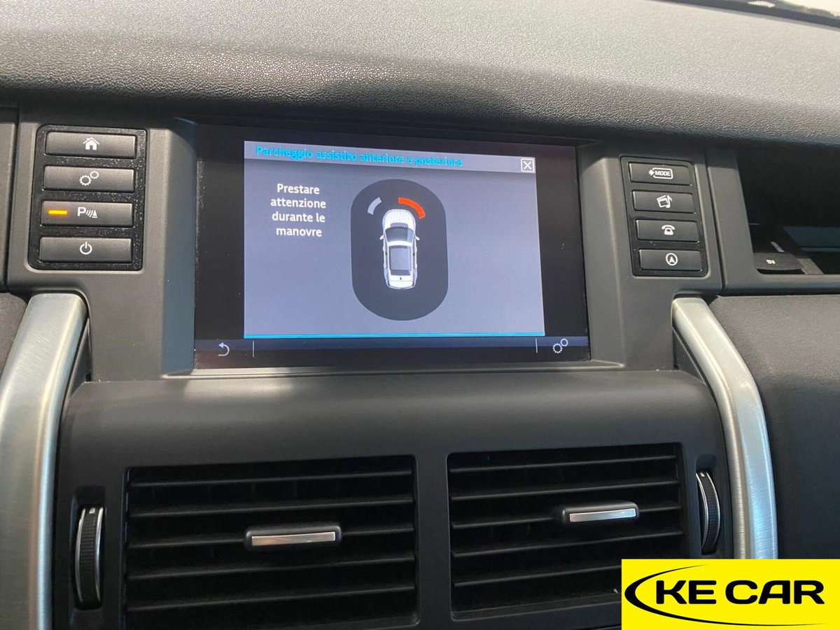 Land Rover Discovery Sport 2.0 TD4 150 CV SE (13)