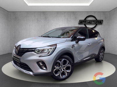 Renault Captur Full Hybrid E-Tech 145 CV Techno Fast Track (3)