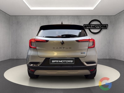 Renault Captur Full Hybrid E-Tech 145 CV Techno Fast Track (5)