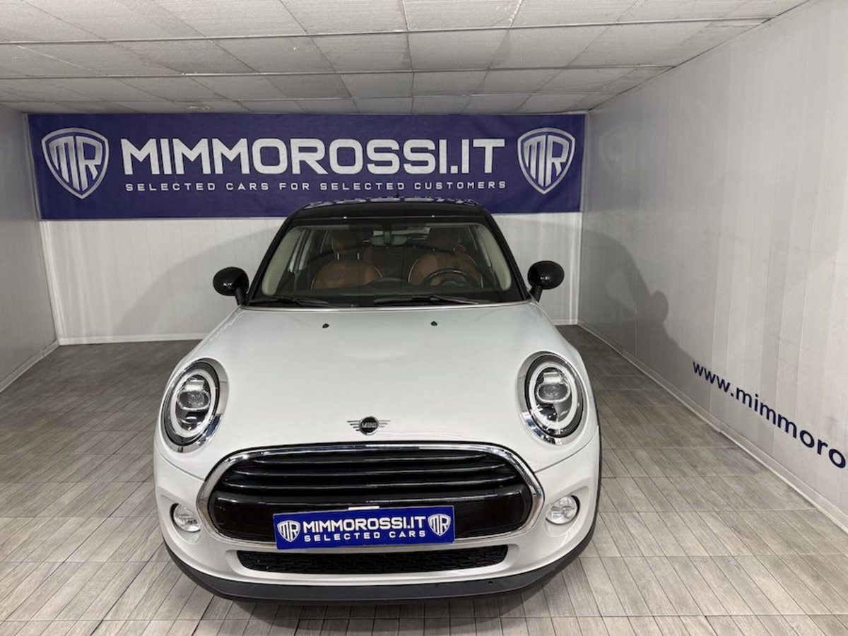 MINI Mini 1.5 Cooper D Boost 5 porte (4)