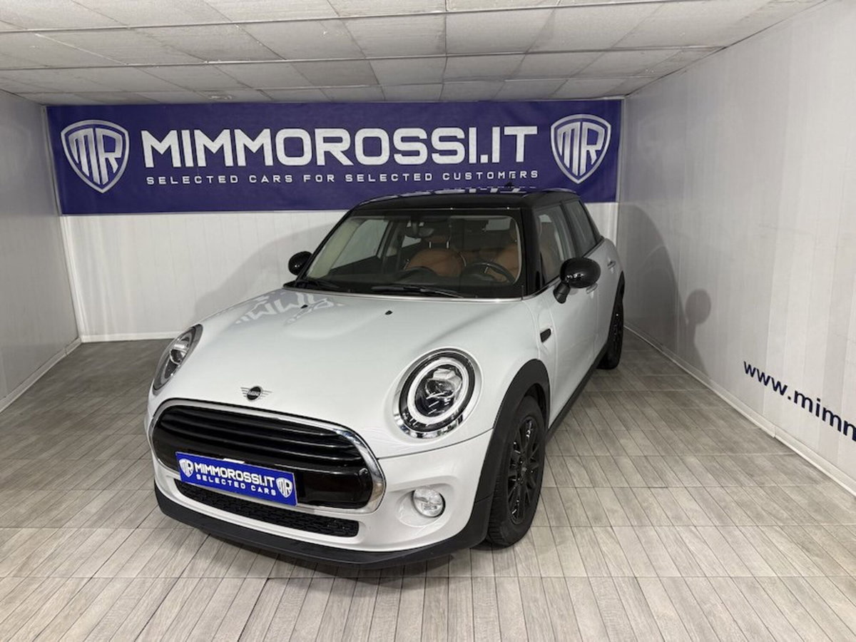 MINI Mini 1.5 Cooper D Boost 5 porte (6)