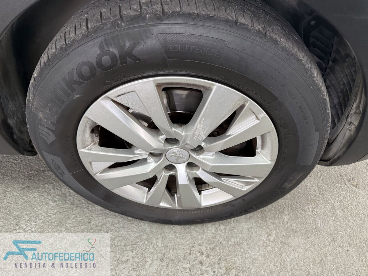 Peugeot 3008 BlueHDi 130 S&S Allure (16)