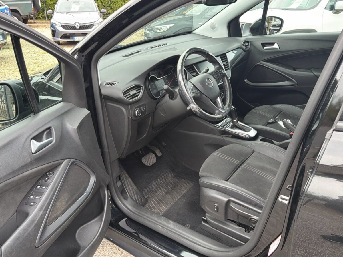 Opel Crossland 1.2 Ultimate s&s 130cv at6 (11)
